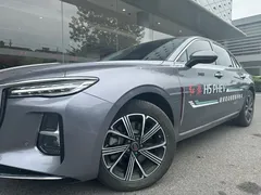 2025 Hongqi H5 PHEV 170 — фото 12