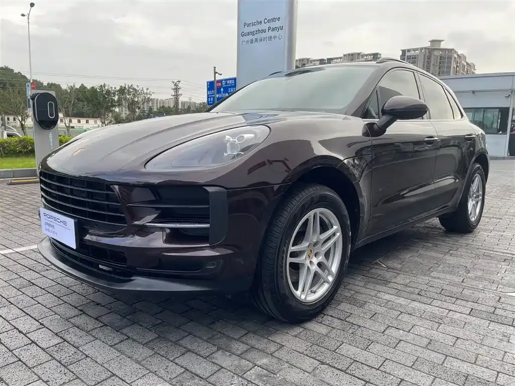 2021 Porsche Macan 2.0T