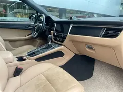 2021 Porsche Macan 2.0T — фото 17