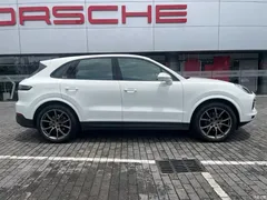 2023 Porsche Cayenne Cayenne 3.0T Platinum, белый — фото 5