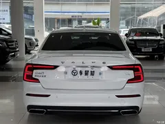 2021 Volvo S60 T4 Zhiyi Luxury, белый — фото 5