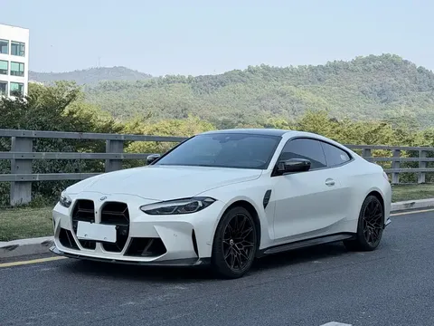 2022 BMW M4
