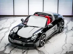 2022 Porsche 911 Targa 4 3.0T, чёрный — фото 2