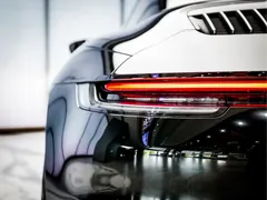 2022 Porsche 911 Targa 4 3.0T, чёрный — фото 7