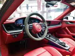2022 Porsche 911 Targa 4 3.0T, чёрный — фото 10