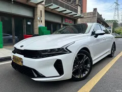 2021 Kia K5 380T GT-Line refreshed, белый — фото 1