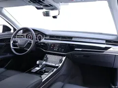 2023 Audi A8 A8L 50 TFSI quattro Premium Selection, чёрный — фото 20