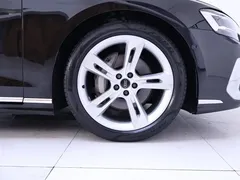 2023 Audi A8L 50 TFSI quattro, чёрный — фото 6