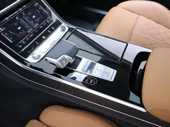 2023 Audi A8L 50 TFSI quattro, чёрный — фото 12