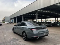 2021 Hyundai Elantra 1.5L CVT GLX Elite — фото 14