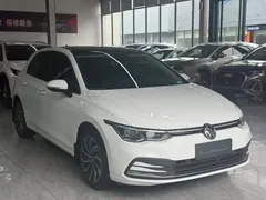 2023 Volkswagen Golf 280TSI DSG Pro, белый — фото 3