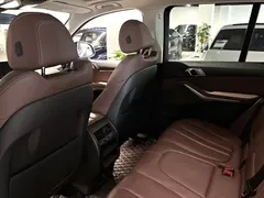 2022 BMW X5 xDrive40i M, чёрный — фото 10