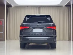 2023 Toyota Sequoia 3.5T Platinum — фото 20