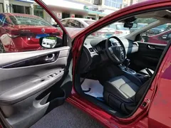 2021 Nissan Tiida 1.6L CVT — фото 16