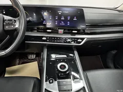 2023 Kia Sportage 2.0T 2WD Premium, белый — фото 13