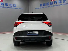 2023 Kia Sportage 2.0T 2WD Premium, белый — фото 22
