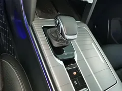 2024 Hongqi HS7 2.0T PHEV 4WD 6 — фото 21