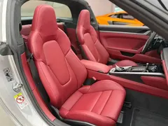 2022 Porsche 911 Targa 4 3.0T — фото 11