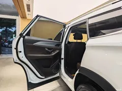 2021 Jetour Jietu X90 PLUS 1.6TD DCT Villa 5 Blocks, белый — фото 21