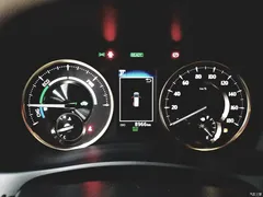 2021 Toyota Vellfire Crown Hybrid 2.5L HV Premium, белый — фото 13
