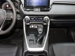 2021 Toyota RAV4 2.0L CVT 2WD Fashion — фото 15