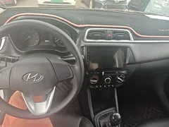 2020 Hyundai Reina 1.4L MT GL, белый — фото 6