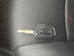 2020 Hyundai Reina 1.4L MT GL, белый — фото 17