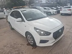 2020 Hyundai Reina 1.4L MT GL, белый — фото 22