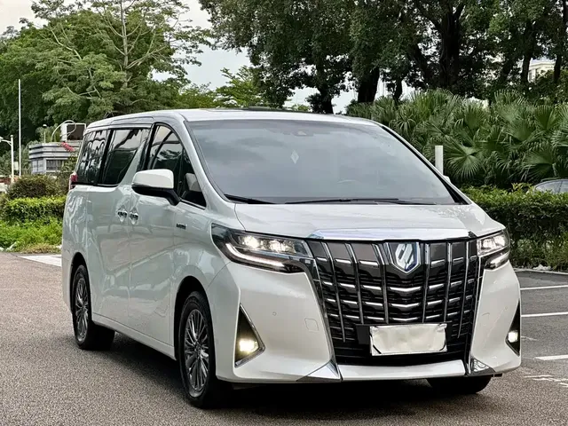 2021 Toyota Alphard Hybrid 2.5L Premium
