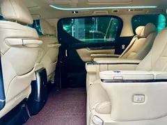 2021 Toyota Alphard Hybrid 2.5L Premium, белый — фото 9