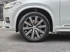 2023 Volvo XC90 B6 Zhiyi Luxury 7-seater, белый — фото 24