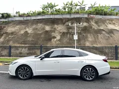 2020 Hyundai Sonata 380TGDi AT GS Smart Enjoyment, белый — фото 12