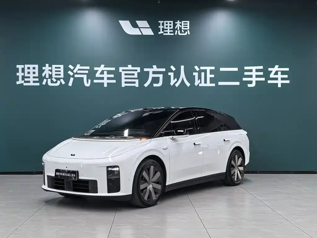 2025 Li Auto i6 4WD Standard