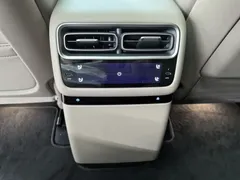 2025 Li Auto i6 4WD Standard, белый — фото 8