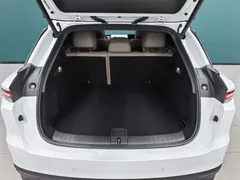 2025 Li Auto i6 4WD Standard, белый — фото 12