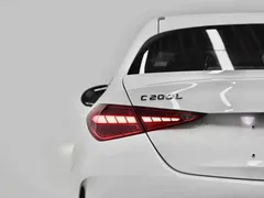 2022 Mercedes-Benz C-Class C 200 L Sport, белый — фото 13
