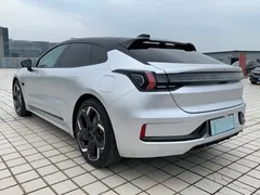 2022 Zeekr 001 Long Range Dual Motor YOU, белый — фото 4