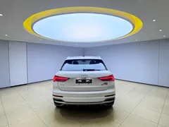 2022 Audi Q3 35 TFSI, белый — фото 5