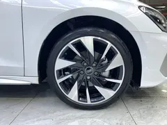 2023 Audi A3L Limousine 35 TFSI Fashion Sport, белый — фото 10