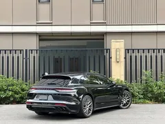 2023 Porsche Panamera 4 Sport Turismo 2.9T, чёрный — фото 4