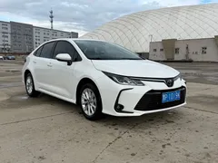 2021 Toyota Corolla 1.2T S-CVT Elite, белый — фото 3