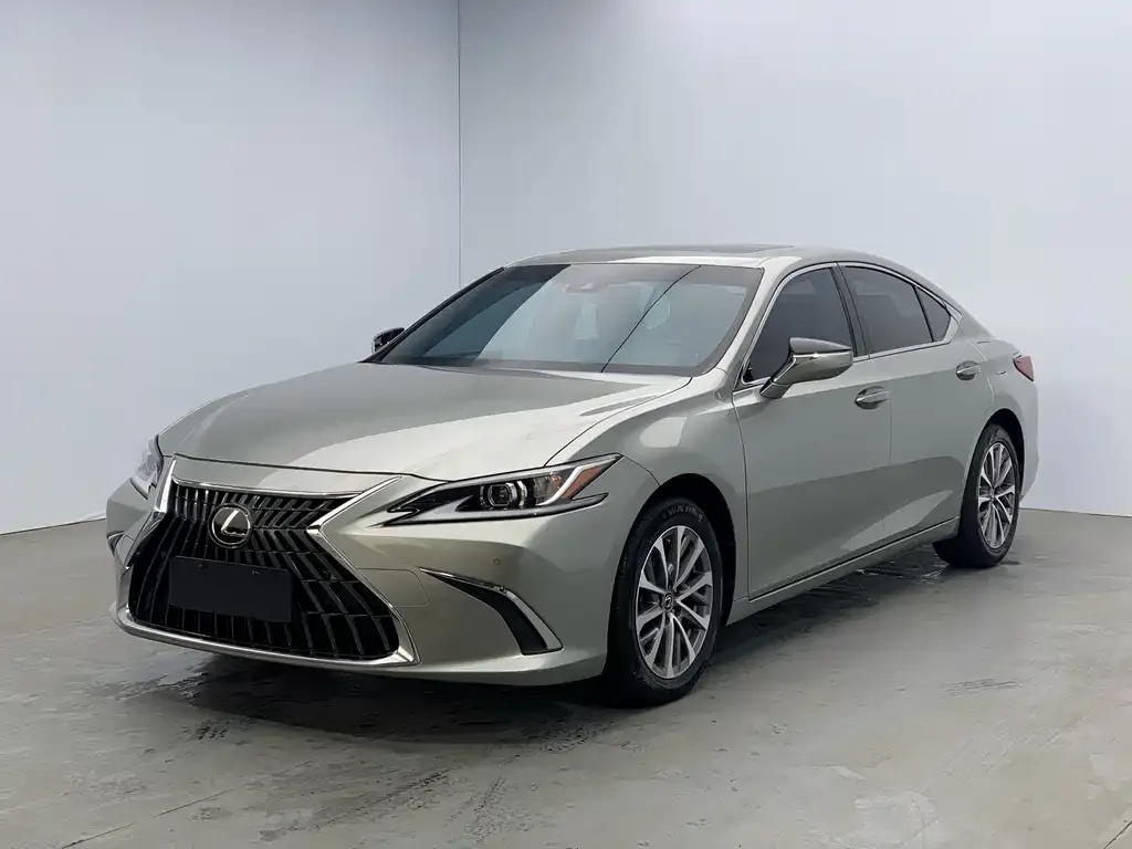 2022 Lexus ES 200