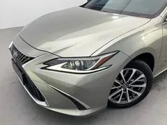 2022 Lexus ES 200 — фото 11