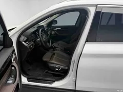 2022 BMW X1 sDrive25Li Leading Model, белый — фото 4