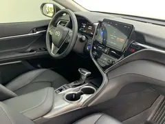 2021 Toyota Camry Hybrid 2.5HS Fashion — фото 15