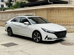 2022 Hyundai Elantra 240TGDi DCT LUX Premium, белый — фото 3