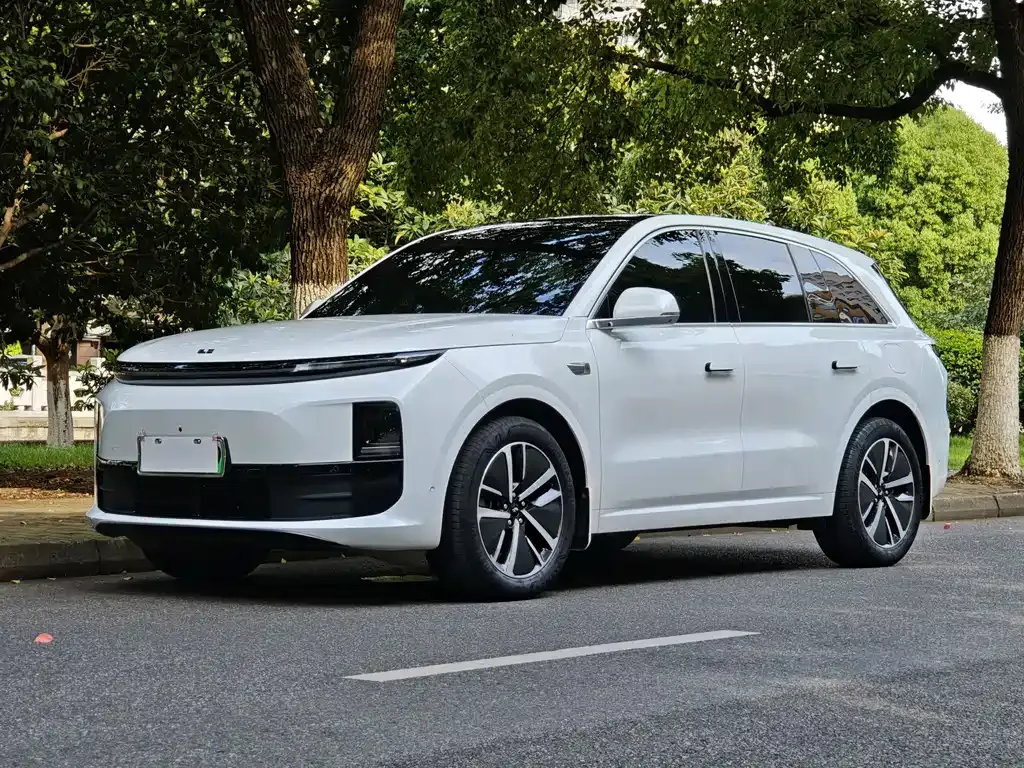 2024 Li Auto L6