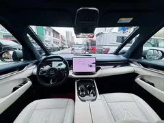 2024 Zeekr 009 6-Seat Executive 4WD 108kWh — фото 10