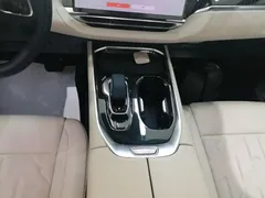 2024 Zeekr 009 6-Seat Executive 4WD 108kWh — фото 14