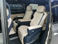 2024 Zeekr 009 6-Seat Executive 4WD 108kWh — фото 17